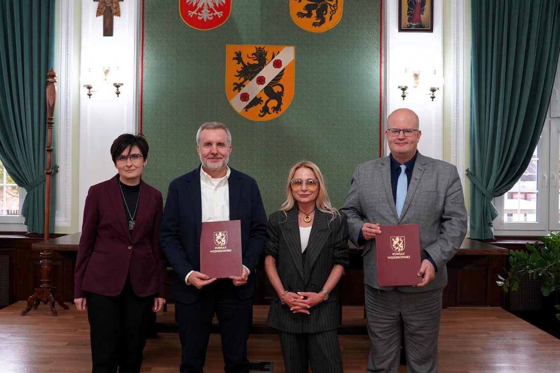 Powiat Wejherowski wspiera zakup nowoczesnego sprzętu dla wejherowskiej kardiochirurgii